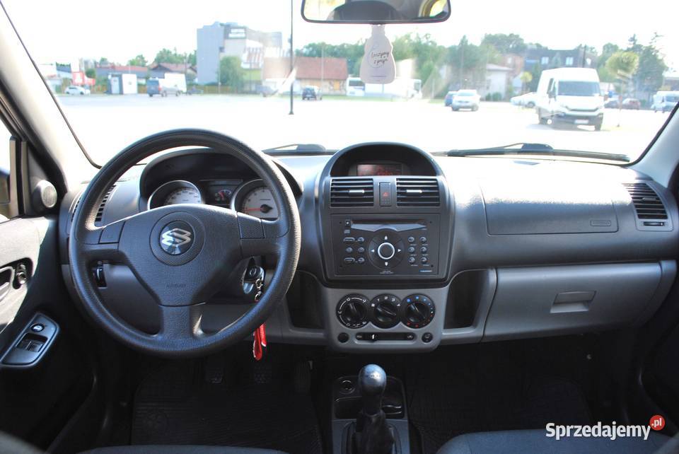 Suzuki Ignis 4x4 13 Benzyna Elektryczne szyby i radio Ignis Nowy Sącz sprzedam