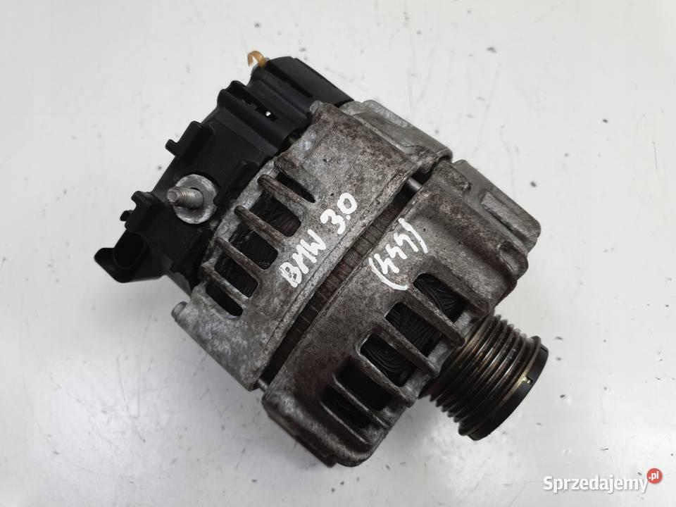 ALTERNATOR BMW F12 F13 30 D valeo 8570672 AL04 Układ elektryczny silnika Rudka