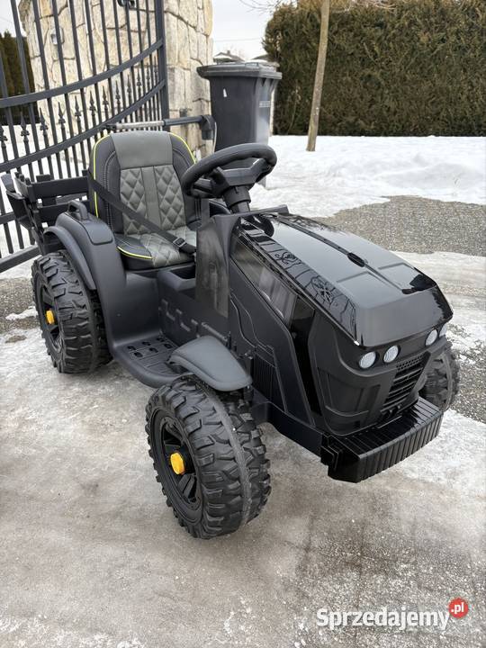 Traktor Na Akumulator Titanium Z Przyczepą Nowy Pojazdy elektryczne i spalinowe świętokrzyskie Grabownica