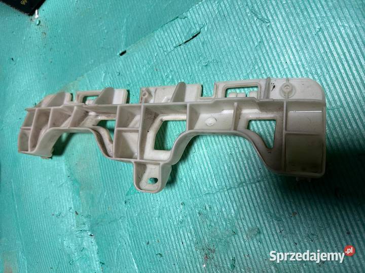 Mocowanie przedniego zderzaka do Lexusa NX Karoseria Białystok