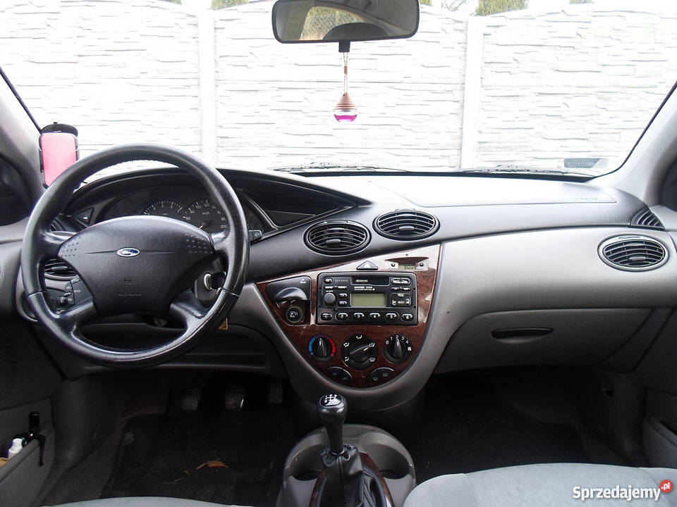 Ford Focus MK1 16 16V Ghia Stąporków