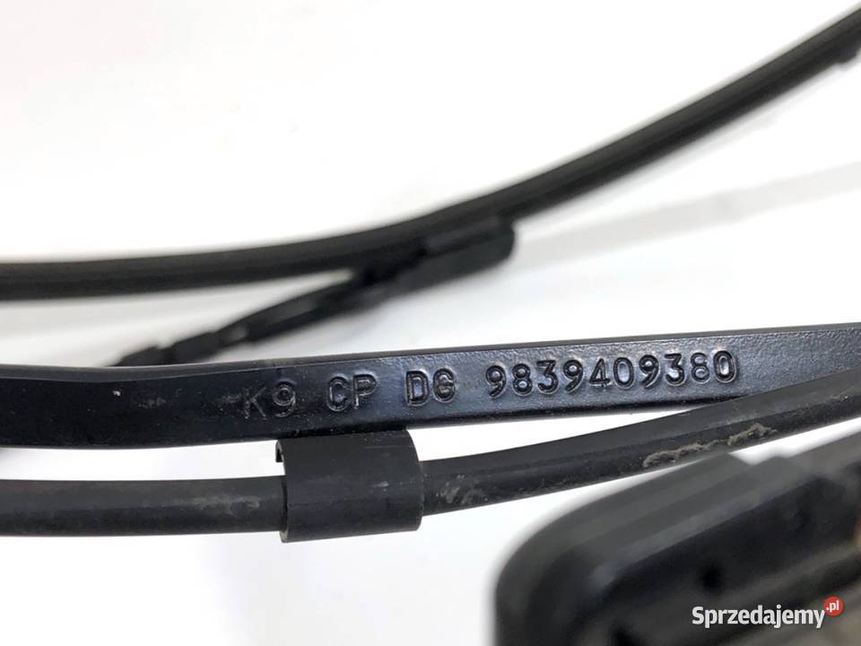 RAMIĘ WYCIERACZKI KOMPLET PRZÓD OPEL COMBO D