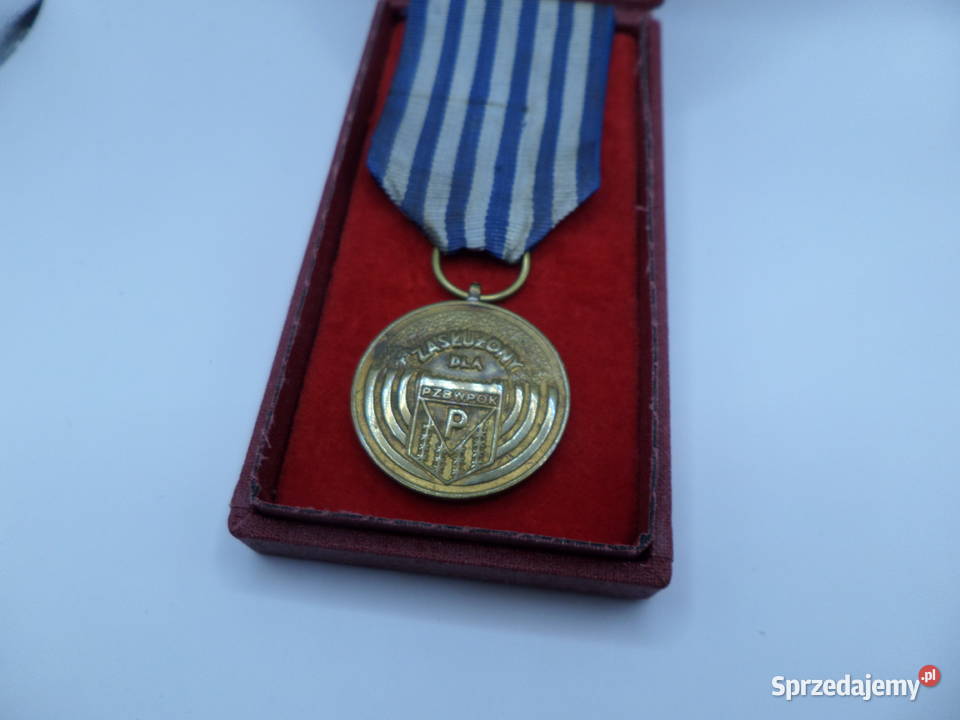 Medal byłych więźniów Hitlerowskich Więzień i Poznań