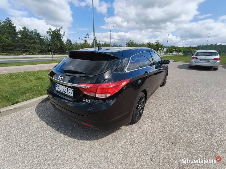 Hyundai i40 16gdi benzyna 2014r przebieg 186tus światła przeciwmgielne Białystok