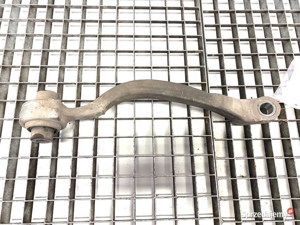 WAHACZ PRAWY PRZÓD MERCEDES C218 Hatchback 1117