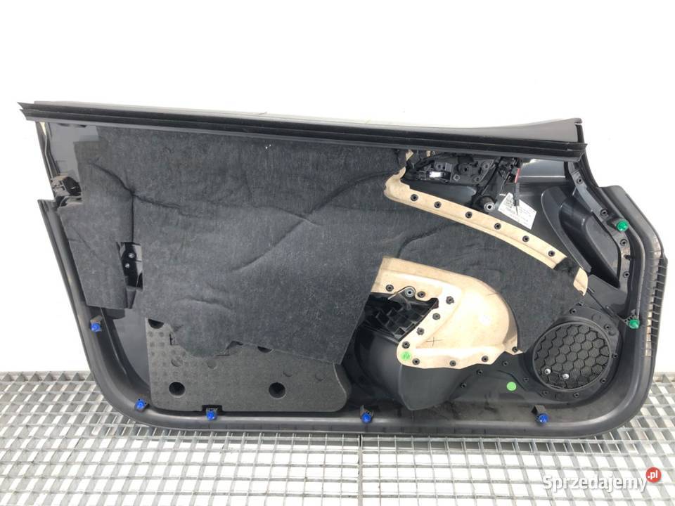 BOCZEK DRZWI PRAWY PRZÓD OPEL ASTRA J Hatchback