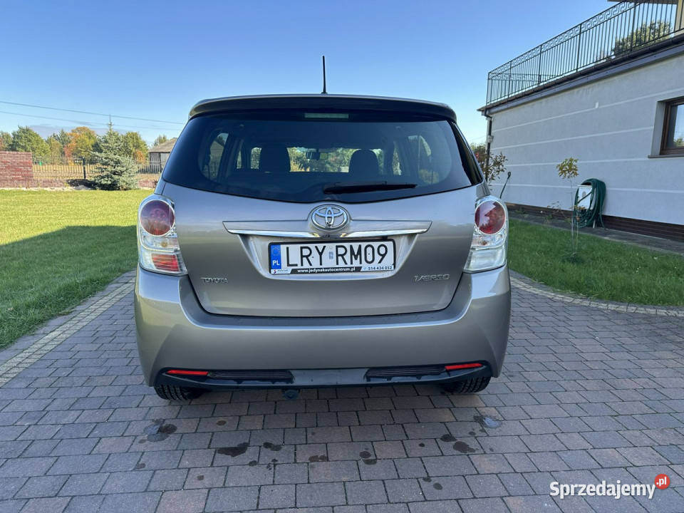 Toyota Verso VAT marża Lipówki