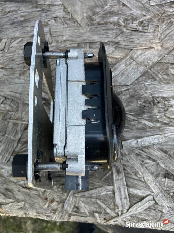 Audi A8 S8 D4 radar sensor ACC czujnik radarowy osobowe