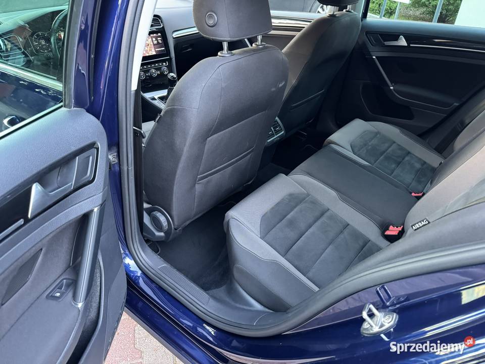 Volkswagen Golf 16 TDI Lift Virtual Cockpit elektrochrom. lusterko wst. Poznań sprzedam