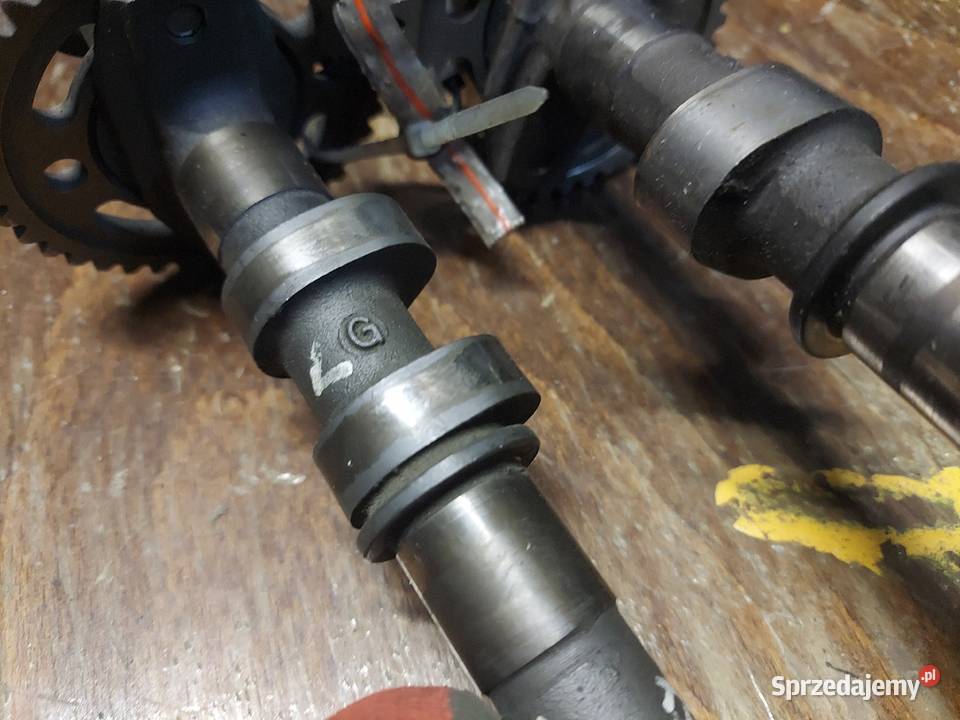 Suzuki GSX 600 f katana wałek rozrządu wydechowy