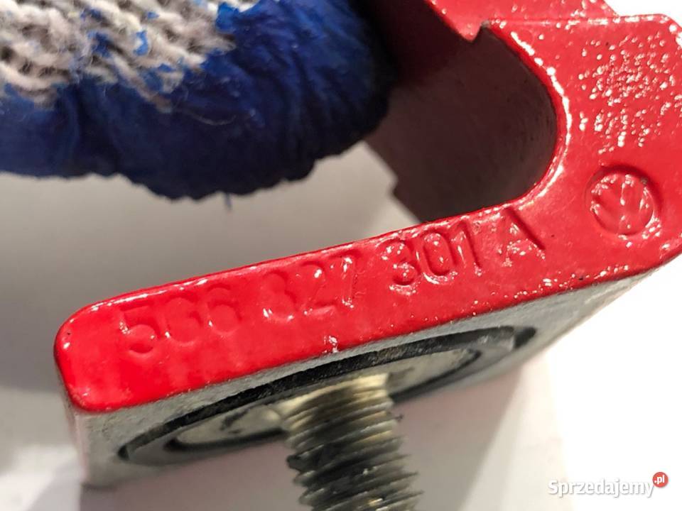 ZAWIAS KLAPY LEWY TYŁ VW TROC Crossover osobowe