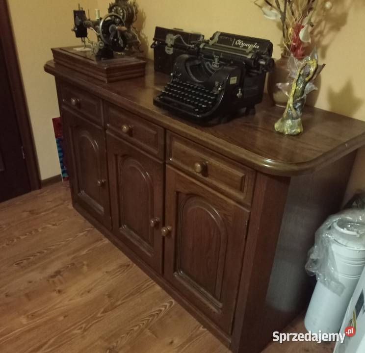 Komoda z dębowymi frontami dolnośląskie Lubin
