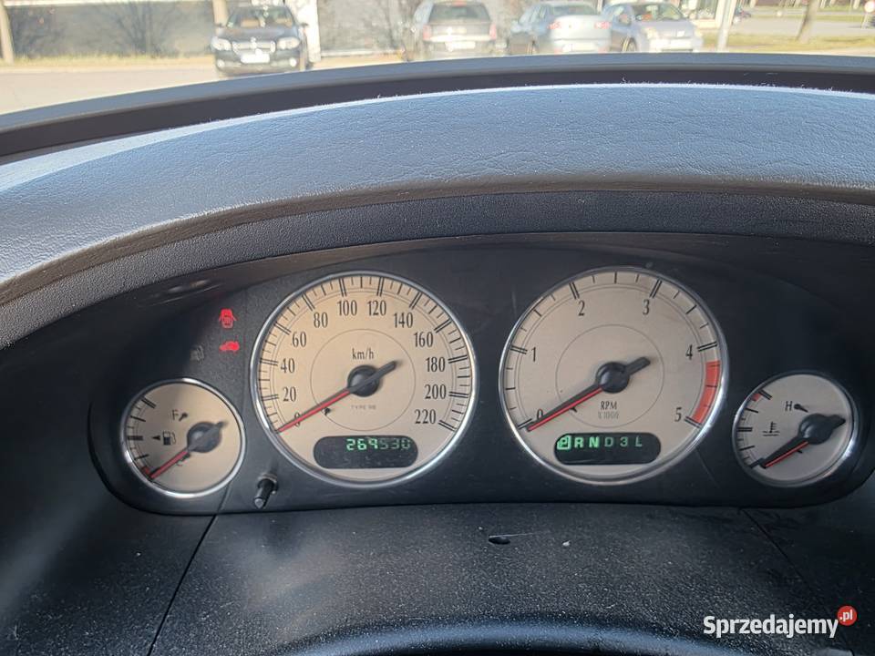 Chrysler Voyager IV 2000 2007 28 28 CRD AUTOMAT światła przeciwmgielne Trzebnica