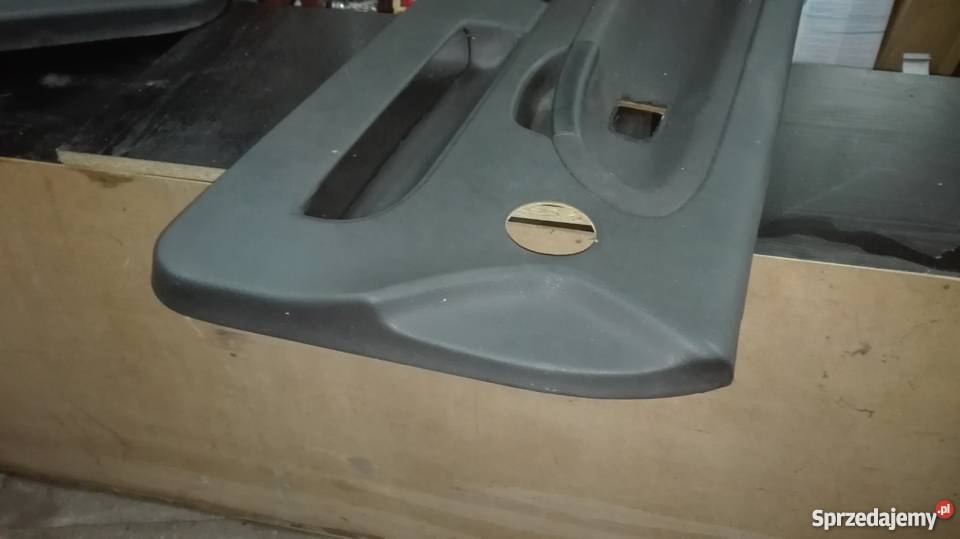 Boczki BMW E36 Coupe sprzedam