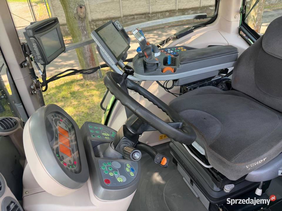Ciągnik rolniczy Fendt 828 Vario Nowa Ruda