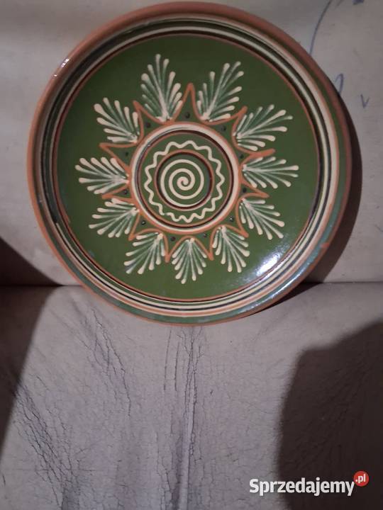 Sprzedam ozdobne talerze na ścianę Porcelana i szkło świętokrzyskie Kielce