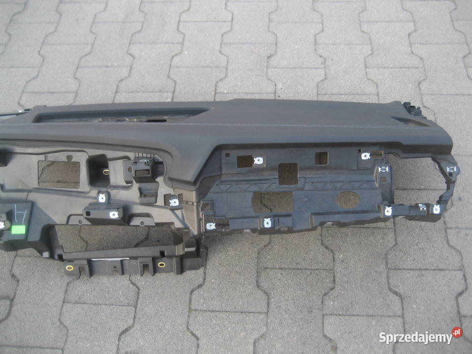 audi a5 b10 2425r deska rozdzielcza konsola head osobowe sprzedam
