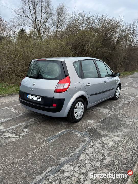 Sprzedam Renault Scenic II 4/5 Nisko
