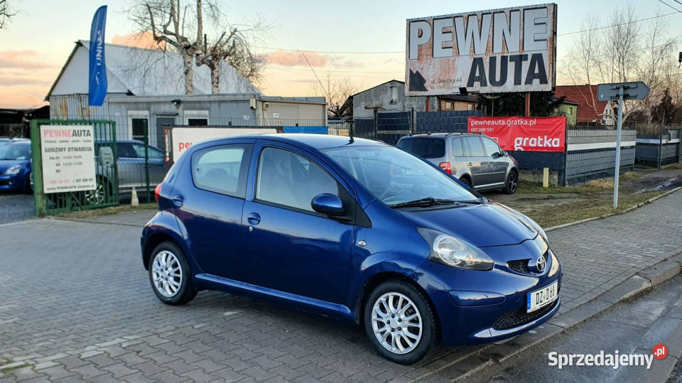 Toyota Aygo niski przebieg Klimatyzacja sprzedam