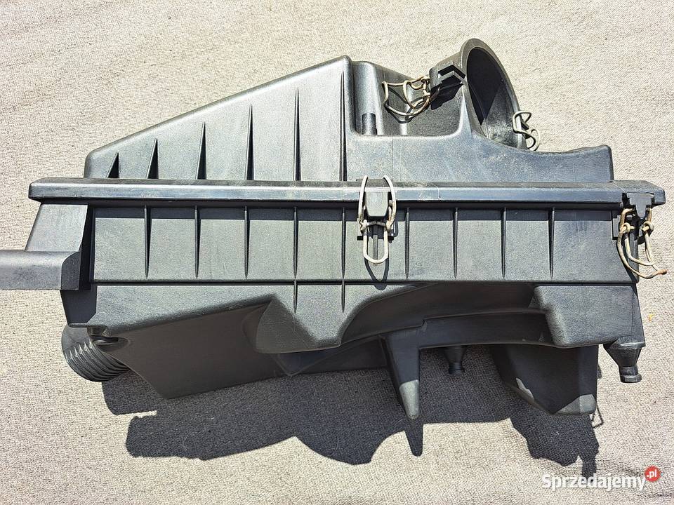 Obudowa filtra powietrza Ford Mondeo MK2 18 TD Szklarska Poręba