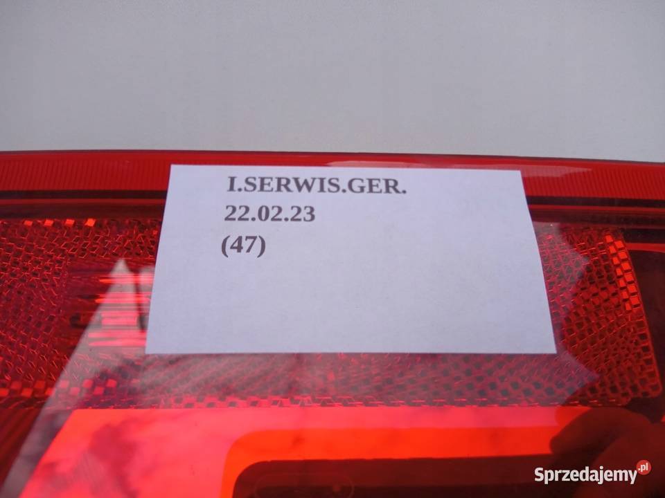 LAMPA PRAWY TYŁ TYLNA INFINITI QX56 20042010 Prawe