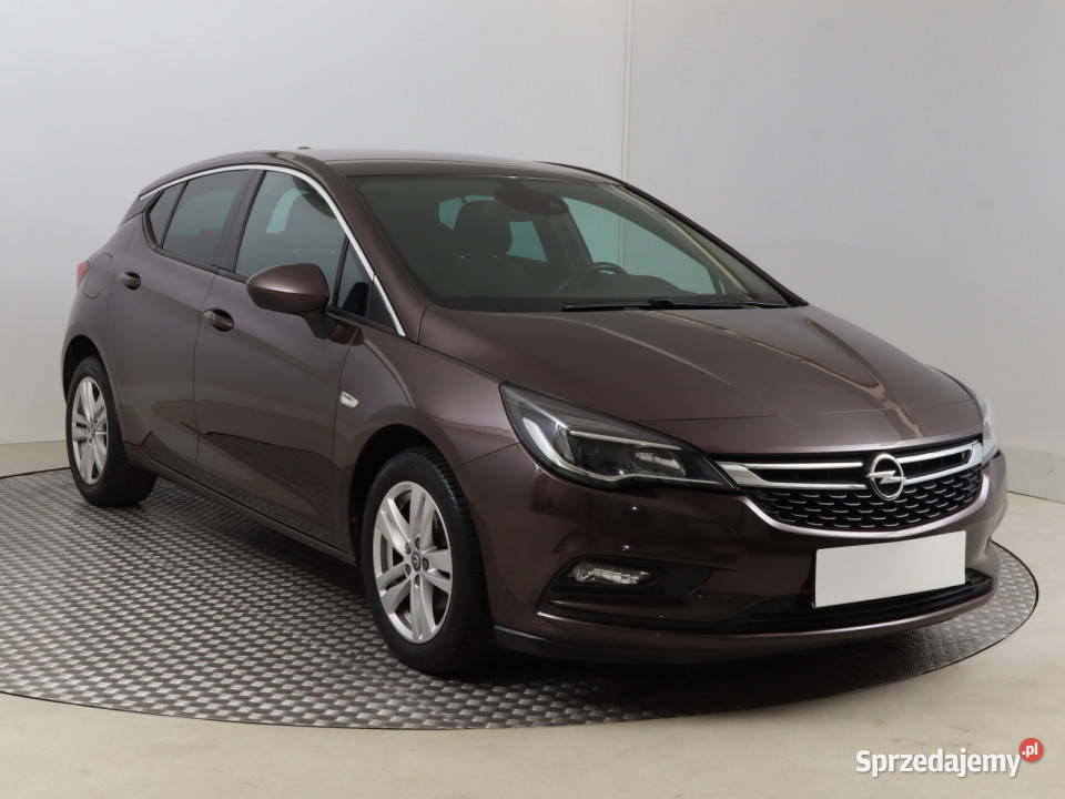 Opel Astra 14 T benzyna Astra Bielany Wrocławskie