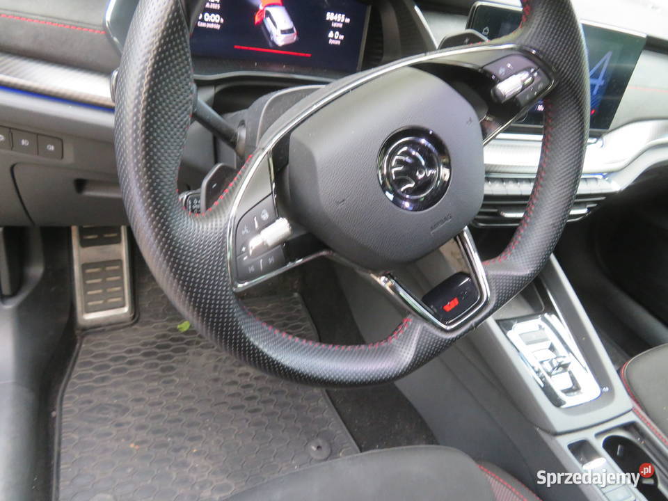 SKODA OCTAVIA RS kombi 2021 rej PK6396M Poznań