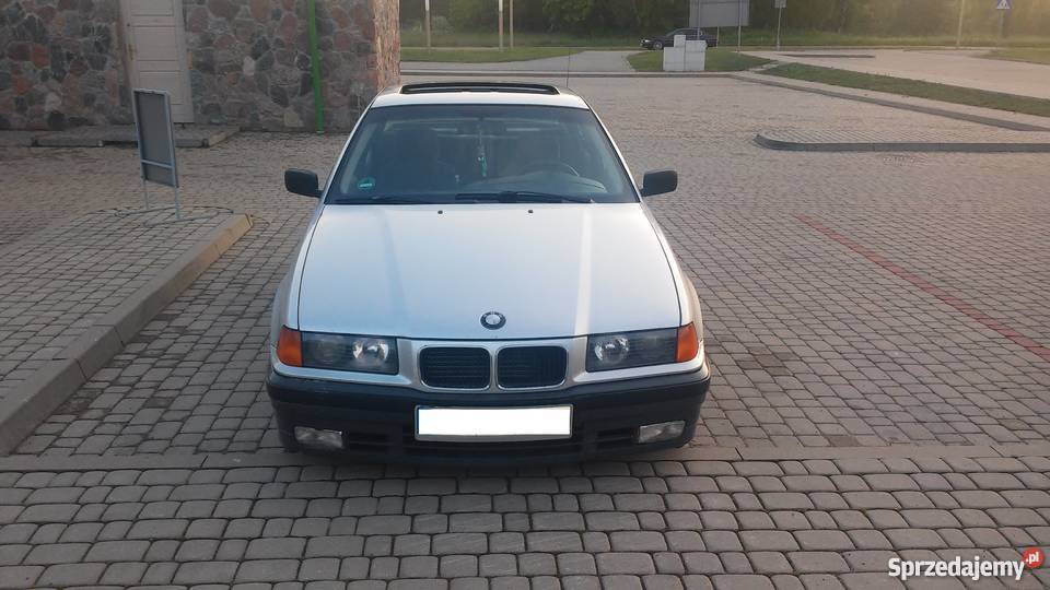 BMW e36 18 sedan Seria 3 Gołdap