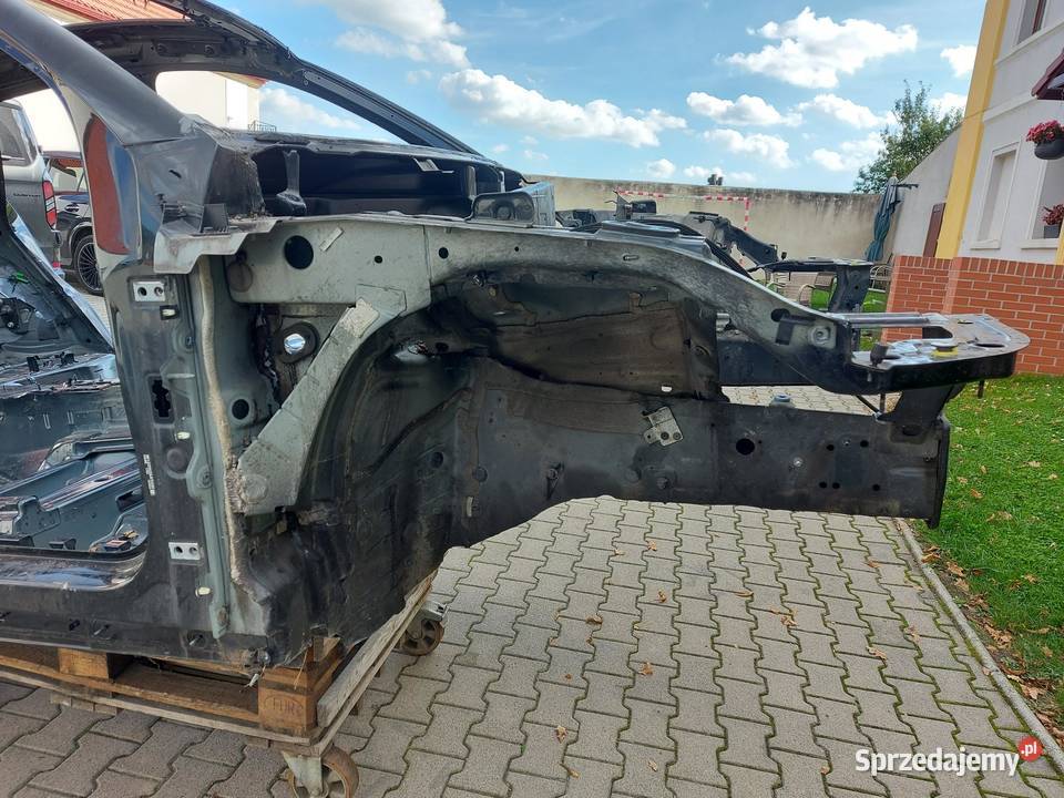 PORSCHE MACAN S 95B Błotnik ćwiartka podłużnica sprzedam