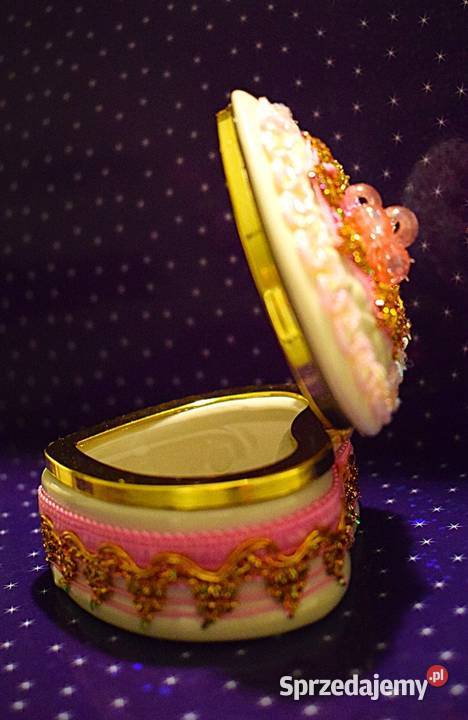 Ceramiczna szkatułka w kształcie serca na drobną sprzedam