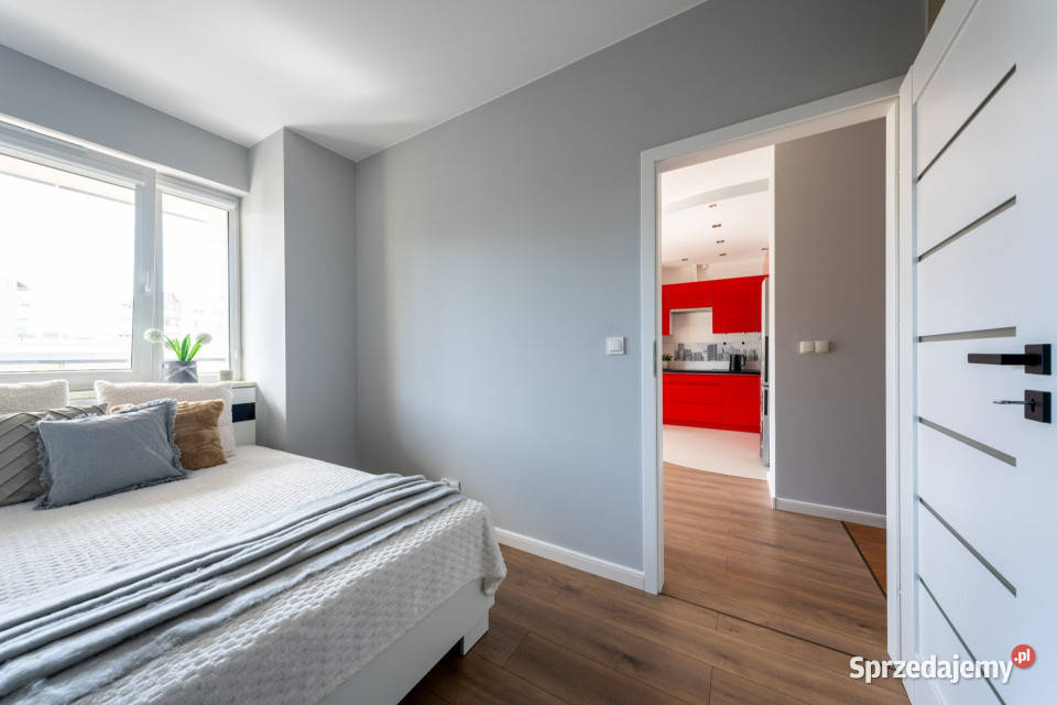 Bez prowizji 2 pokoje balkon klimatyzacja garaż balkon sprzedam