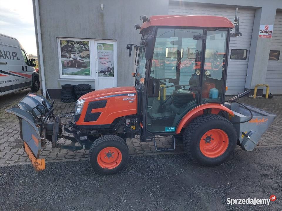 Ciągnik ogrodniczy komunalny Kioti CK2810 HST Łubowo