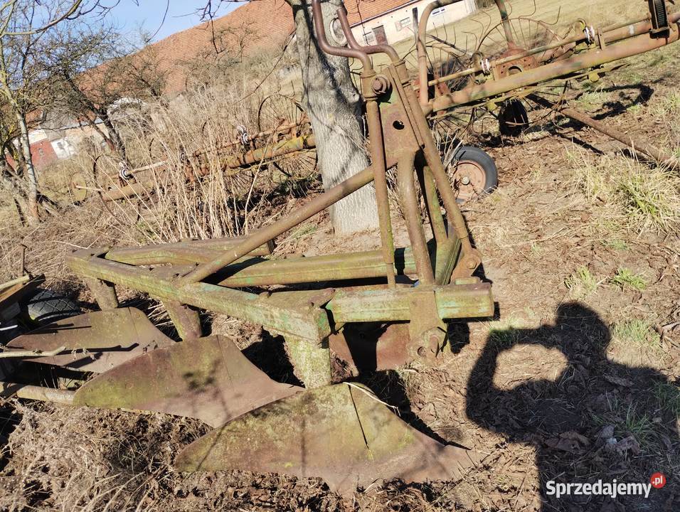 Pług 3 skibowy Dozamech