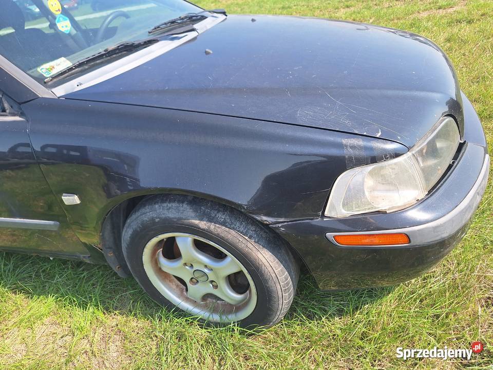 Błotnik Prawy Przedni Volvo V40 osobowe Wisznice