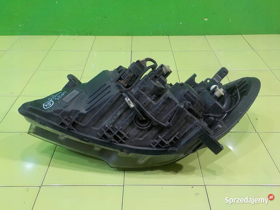 OPEL MOKKA A I 14 T 15r 5D lampa prawa przod