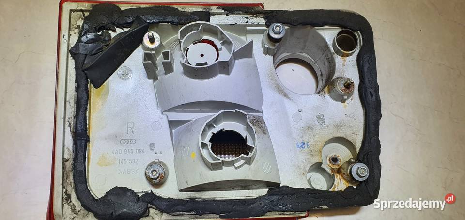 audi a6 c4 100 C4 lampy tył w klapę ładne zestaw mazowieckie Radom