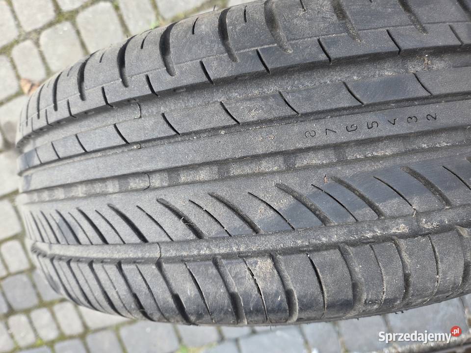1956016C dwie opony Nokian dostawcze 195 Gliwice sprzedam