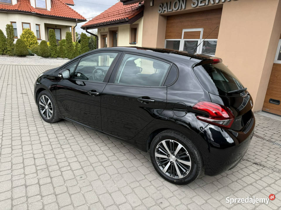 Peugeot 208 12 82 Klimatronik Navi Kamera Orzech