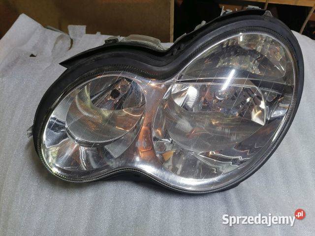 Mercedes C klasa W203 lift lampa przod lewa A małopolskie Tarnów sprzedam