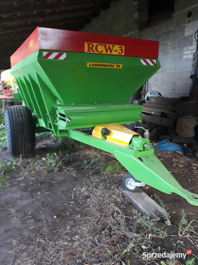 Rozsiewacz wapna nawozu RCW 3 Piast Płock sprzedam