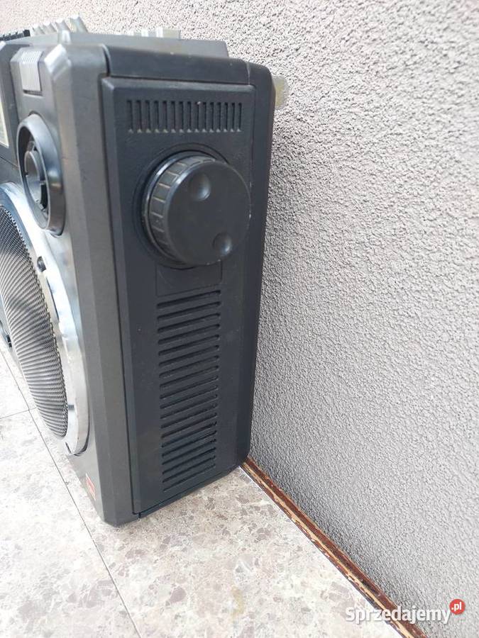 Stary radiomagnetofon boombox Sharp GF9191 HB