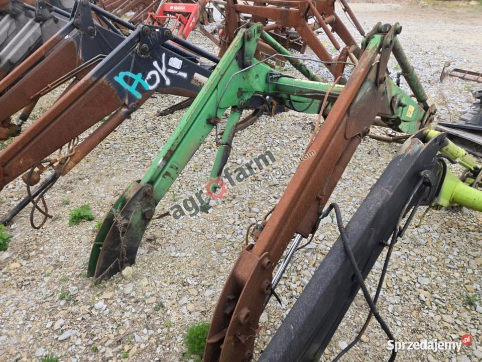 Ładowacz czołowy John Deere 631 Osprzęt roboczy Byków