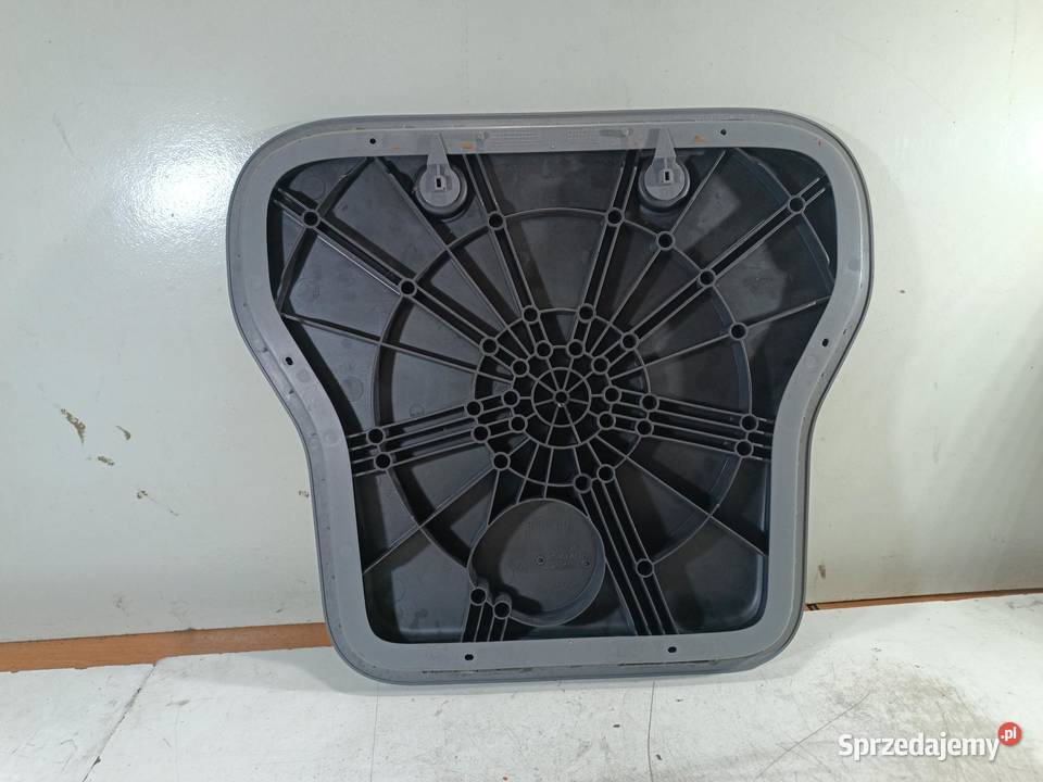 ZAŚLEPKA SCHOWKA TYŁ VW CADDY 2K 2K0863761B