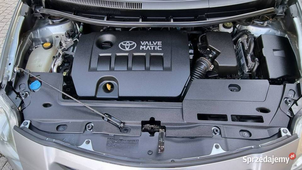 Toyota Auris LIFT 16 132 6 Bieg Climatron 4/5 Płońsk sprzedam