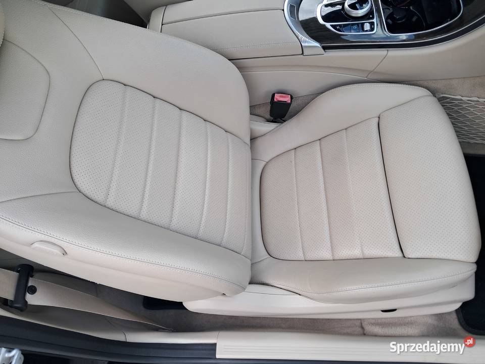 Mercedes W205 Coupe C300 4Matic Samochody osobowe Bychawa sprzedam