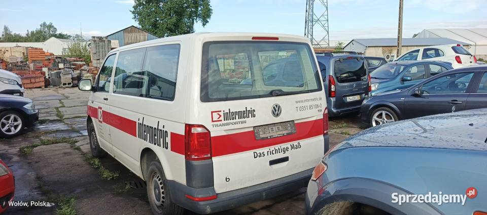 Volkswagen Transporter 2016 8 osobowy Wołów