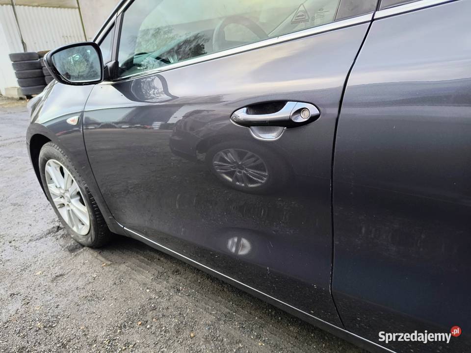 Kia Ceed II 1218 Drzwi przód przednie lewe kpl Domasław