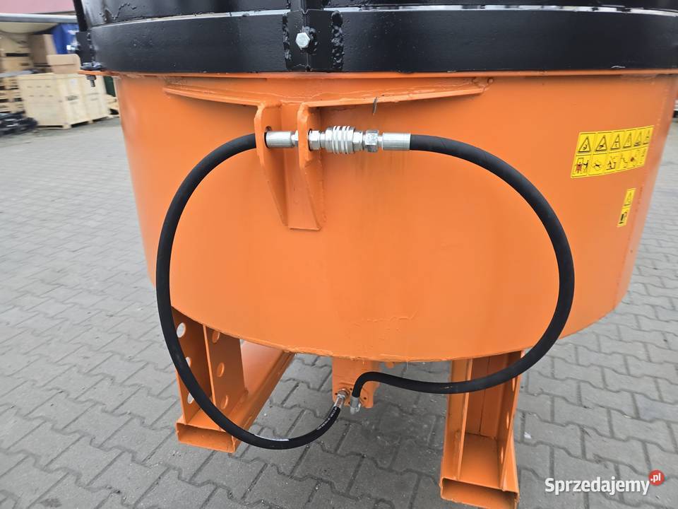 Betoniarka hydrauliczna 800L