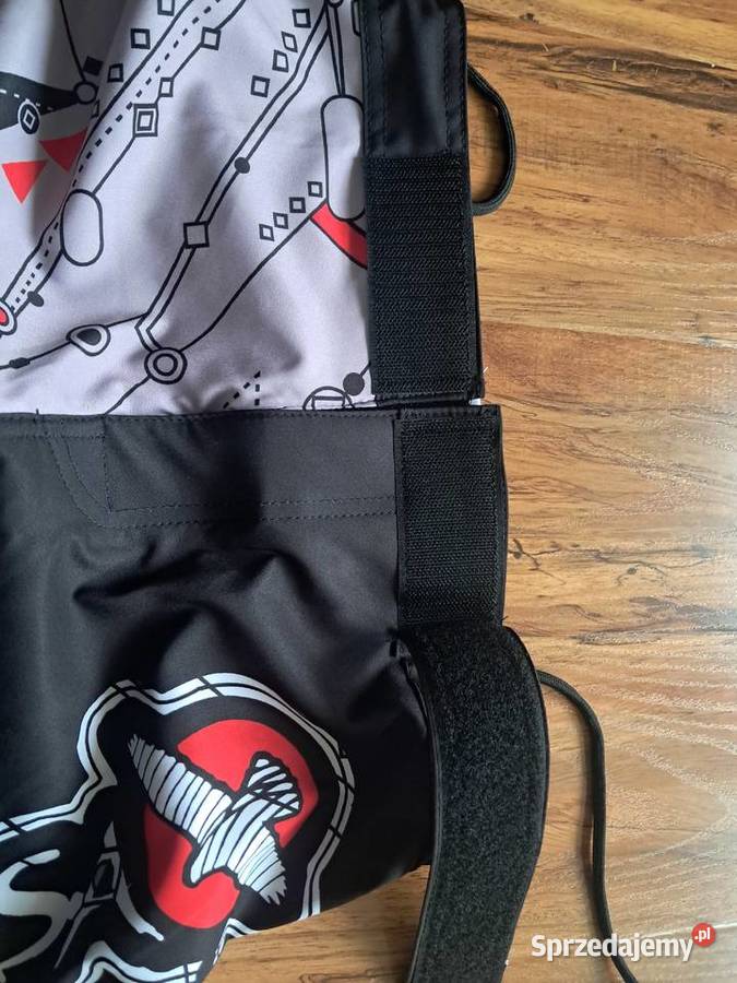 nowe spodenki sportowe chyba na wzrost 150 Sandomierz
