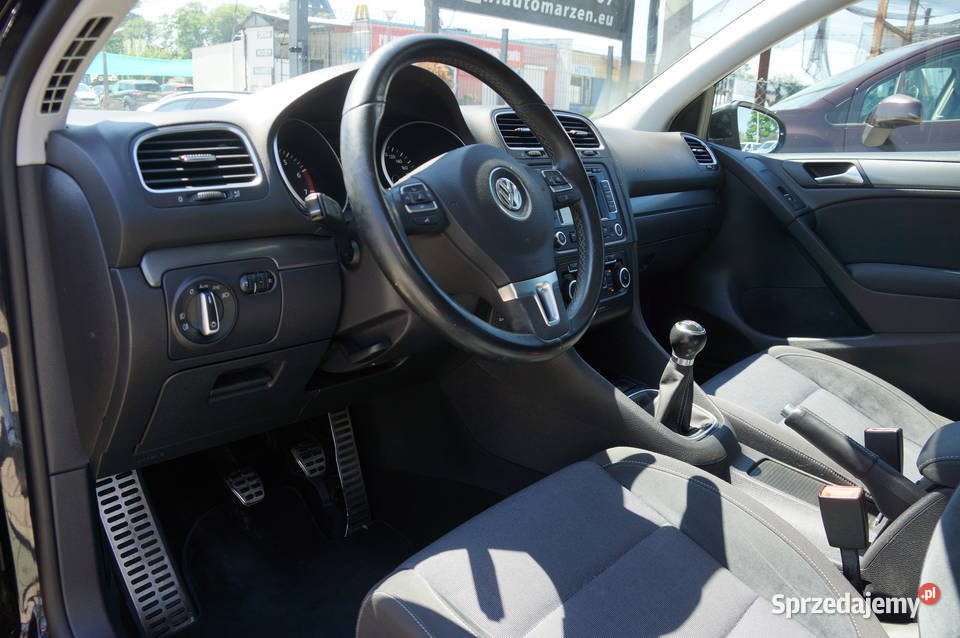 Volkswagen Golf 14 Benzyna MPI 80 Klima Navi nieuszkodzony Nowy Sącz